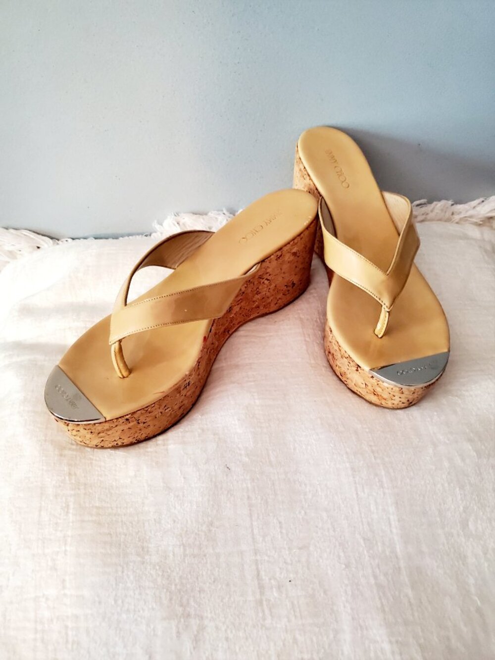 Jimmy Choo Patent Leather Cork Wedge Sandals Yellow Resort Thong Y2K Design 40.5 - Picture 11 of 15